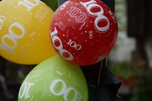 balloons100